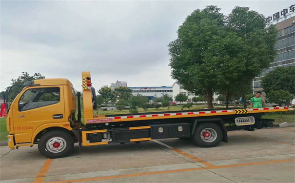 丰台定远24小时拖车救援电话号码，定远道路救援公司怎么收费的